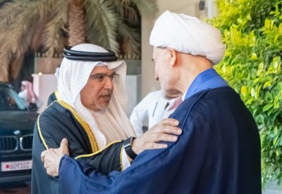 نائب جلالة الملك ولي العهد يزور مجلس عائلة العصفور