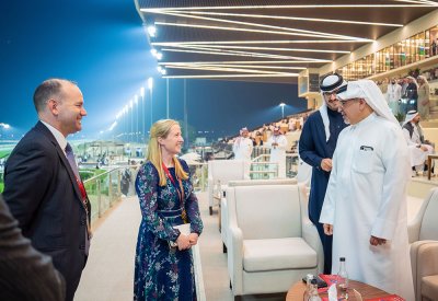 بالصور: صاحب السمو الملكي الأمير سلمان بن حمد آل خليفة نائب جلالة الملك ولي العهد يشهد السباق العشرين للخيل