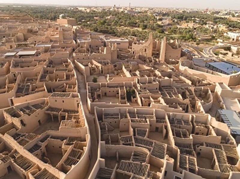 السعودية تحتفي بيوم التأسيس.. قصة وطن انطلقت ملامحه الأولى من الدرعية