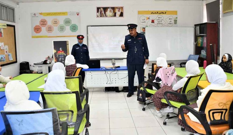 الدفاع المدني ينظم محاضرات توعوية في المدارس