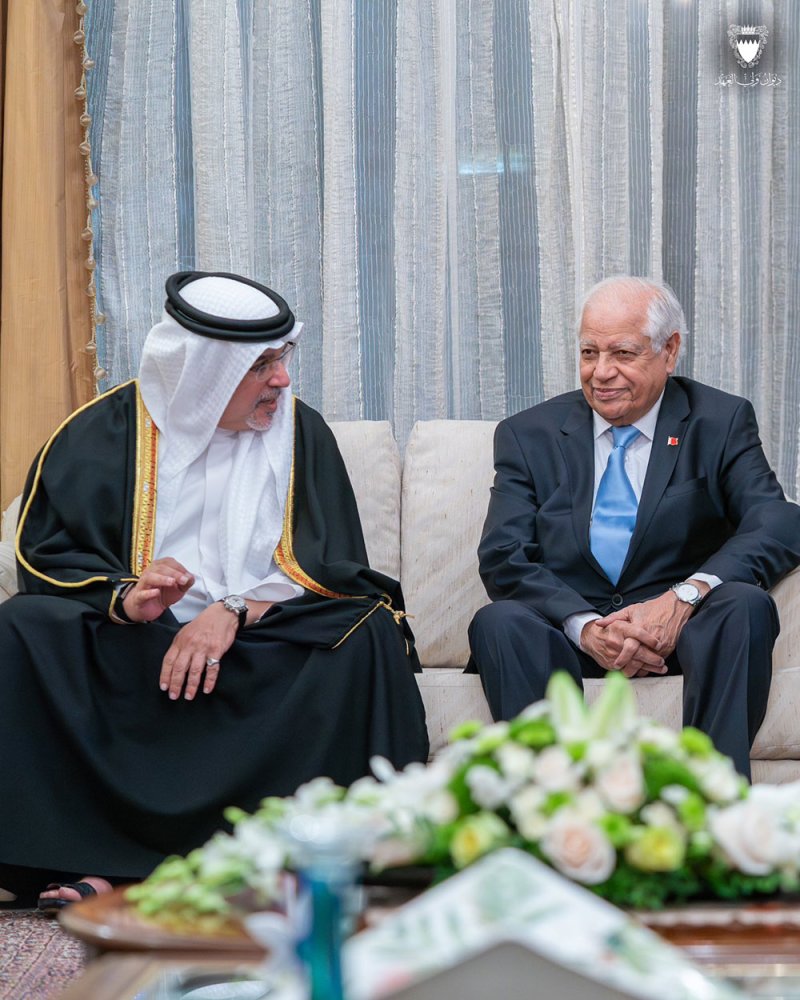 نائب جلالة الملك ولي العهد يزور مجلس عائلتي الجشي والخزاعي