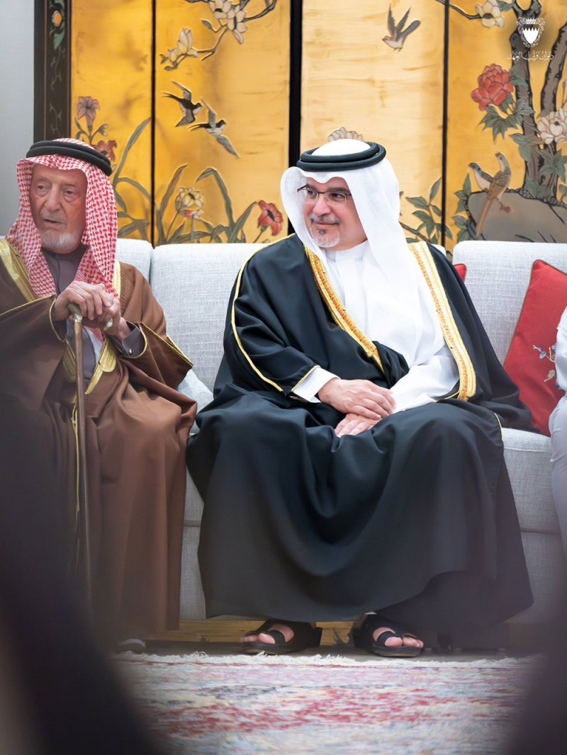نائب جلالة الملك ولي العهد يزور مجلس المرحوم يوسف خليل المؤيد