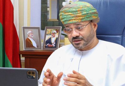 عُمان تؤكد عقد جولة مباحثات جديدة بين واشنطن وطهران في جنيف