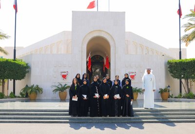 "أمانة الشورى" تستقبل طلبة وطالبات ثانويتي "النعيم للبنين" والمعرفة للبنات" ضمن برنامج الزيارات التعريفية للمجلس