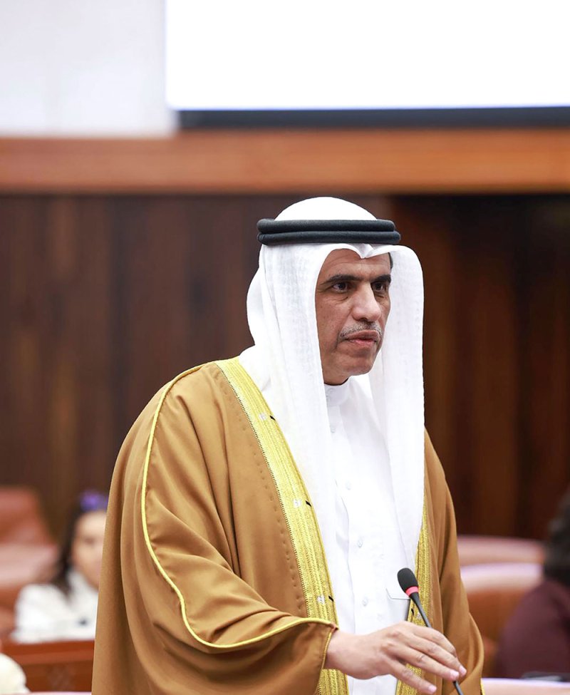 الرميحي: لوضع تشريع متكامل للذكاء الاصطناعي