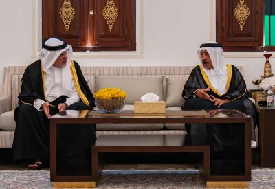سمو ولي العهد رئيس الوزراء يزور مجلس المشير الركن الشيخ خليفة بن أحمد آل خليفة