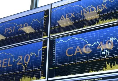 الأسواق الأوروبية تتأرجح.. الضبابية الجمركية تضغط على المؤشرات