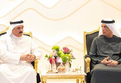 حاكم رأس الخيمة يستقبل سفير مملكة البحرين بمناسبة حلول شهر رمضان المبارك