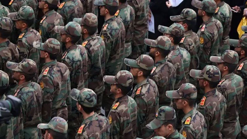 على وقع التوتر.. تدريبات عسكرية للحرس الثوري الإيراني