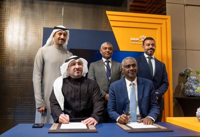 بنك البحرين والكويت وشركة الأنظمة المتحدة يوقّعان مذكرة تفاهم لتعزيز حلول الطاقة الذكية والمتجددة