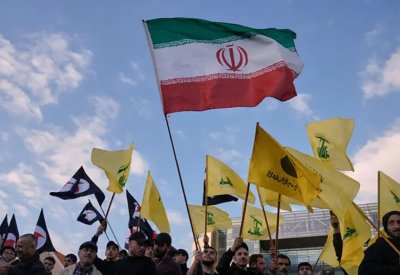 مسؤول: حزب الله لن يتدخل إذا وجّهت أميركا ضربات محدودة لإيران