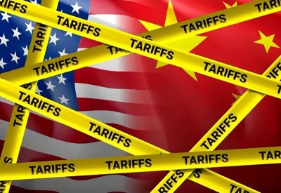 إدارة ترامب: سنرفع الرسوم 15% لبعض الشركاء ولا تغيير على "بضائع الصين"