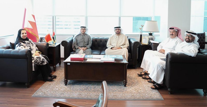 وكيل وزارة الصناعة والتجارة تستقبل وكيل وزارة الاستثمار بدولة الإمارات العربية المتحدة