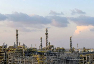 انطلاقة “الجافورة” وتشغيل “تناقيب”... “أرامكو” تتجه نحو نمو قياسي في قطاع الغاز