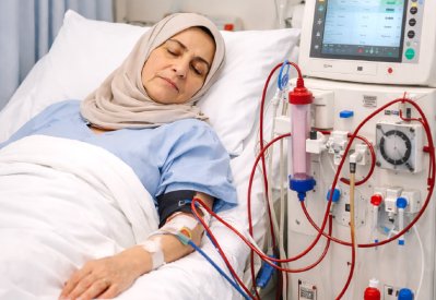 مناشدة إنسانية عاجلة لإنقاذ أم شابة من الفشل الكلوي