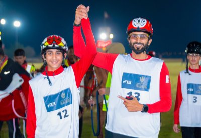 ناصر بن حمد يشارك في السباق التأهيلي الدولي للقدرة
