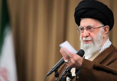 "رويترز": خامنئي ليس في طهران