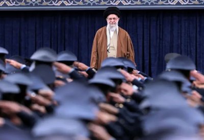 الحرس الثوري يتوعد إسرائيل وأميركا بـ"أشرس هجوم في التاريخ"