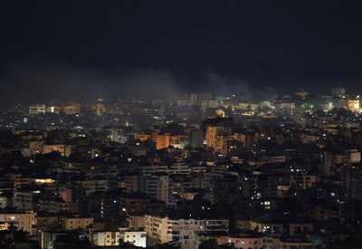 إسرائيل تستهدف قيادات بحزب الله في بيروت
