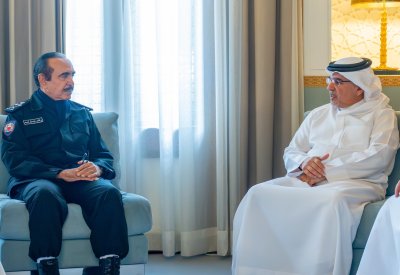 سمو ولي العهد رئيس الوزراء يطلع على مستجدات الأوضاع الأمنية والصحية والتجارية والخدمات البلدية
