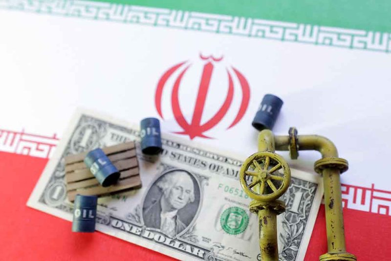 تأثير غياب خامنئي على قطاعي أشباه الموصلات والطاقة الأوروبية
