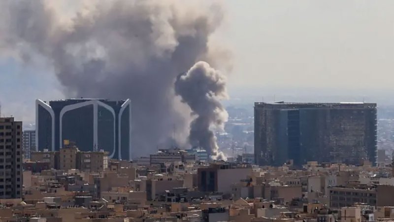 يوم ثالث من القصف الأميركي الإسرائيلي على إيران.. والأخيرة ترد باستهداف القدس وتل أبيب