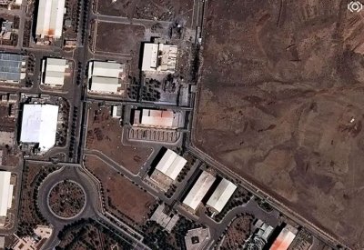 صور فضائية توثق هجوماً على موقع نووي إيراني