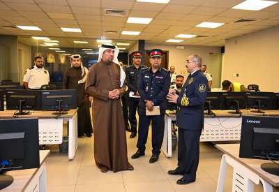رئيس الجمارك يتفقد المنافذ الجمركية للاطمئنان على سلاسة إمداد المواد الأساسية والمستلزمات الطبية