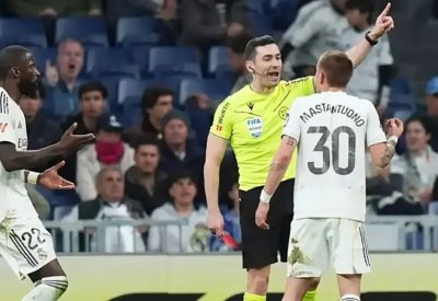 حكم لقاء ريال مدريد وخيتافي يكشف سبب طرد ماستانتونو