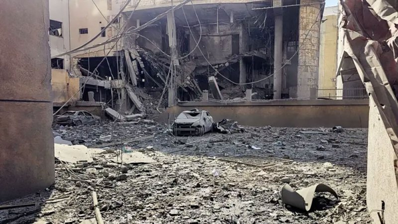 إسرائيل تجدد غاراتها على ضاحية بيروت.. وتهاجم قادة بحزب الله