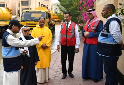 شفط تجمعات المياه منذ بدء هطول الأمطار
