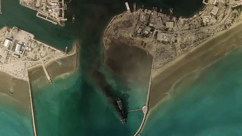 "جيه بي مورغان": إغلاق مضيق هرمز ربما يجبر العراق والكويت على خفض إنتاج النفط