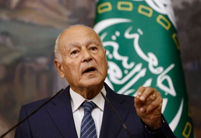 أبو الغيط يدعو إيران لتصحيح الوضع مع الدول العربية فورا