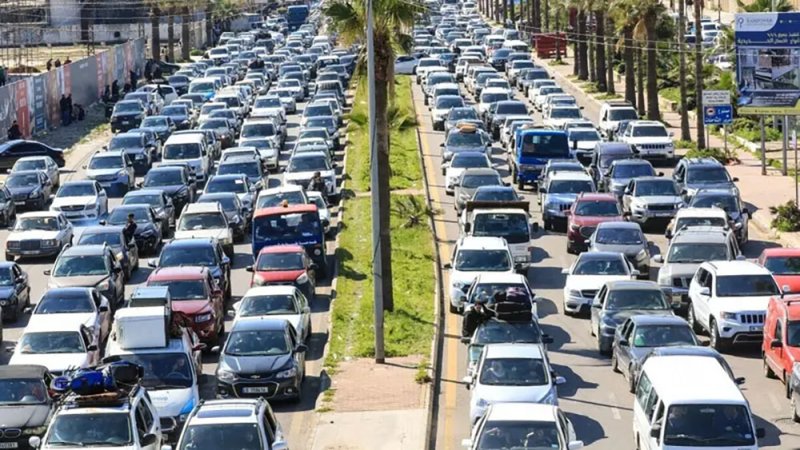 ماكرون لنتنياهو: لا لشن عملية برية في لبنان