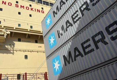 "ميرسك": تعليق بعض خدمات الشحن للشرق الأوسط كإجراء احترازي