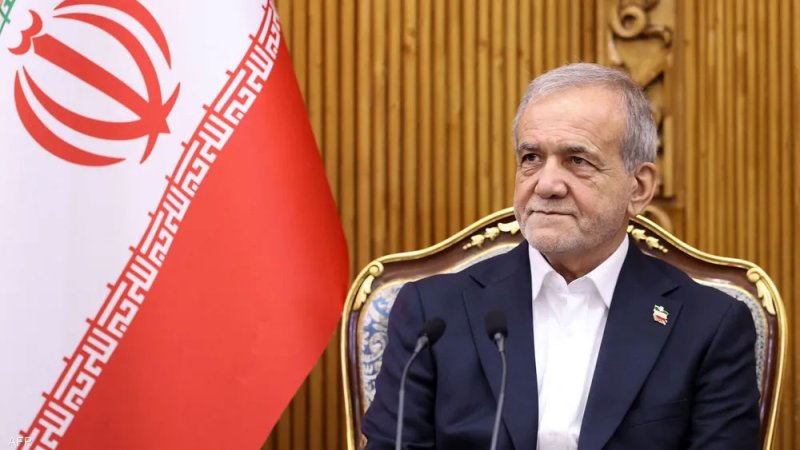 رئيس إيران: بعض الدول بدأت جهودا للوساطة