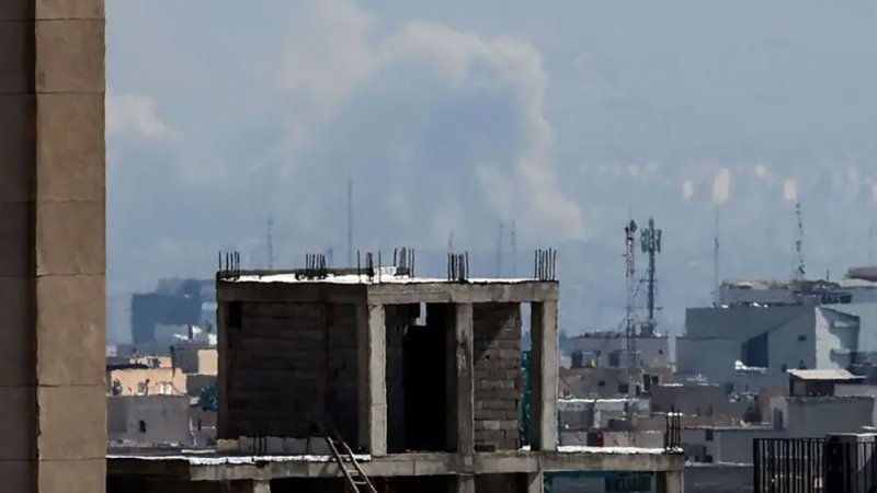 غارات إسرائيلية على مواقع في طهران ووسط إيران بمشاركة 80 مقاتلة