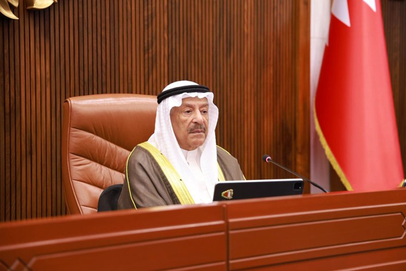 رئيس الشورى: نقف صفًا واحدًا خلف قيادة جلالة الملك المعظَّم وندعم الإجراءات والتدابير لحماية أمن مملكة البحرين وصون سيادتها