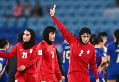 احتجاجات بعد خسارة منتخب سيدات إيران.. والشرطة تتدخل