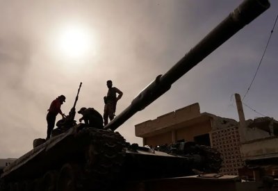 الجيش السوري: رصدنا تعزيزات لحزب الله على الحدود مع لبنان