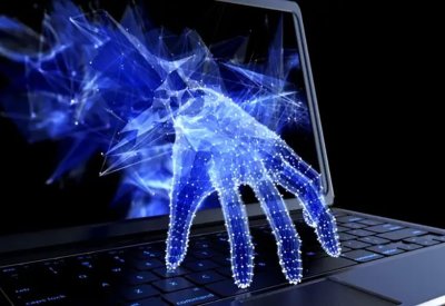تقرير: مقاول عسكري أميركي وراء تسرب أدوات اختراق أجهزة آيفون للروس