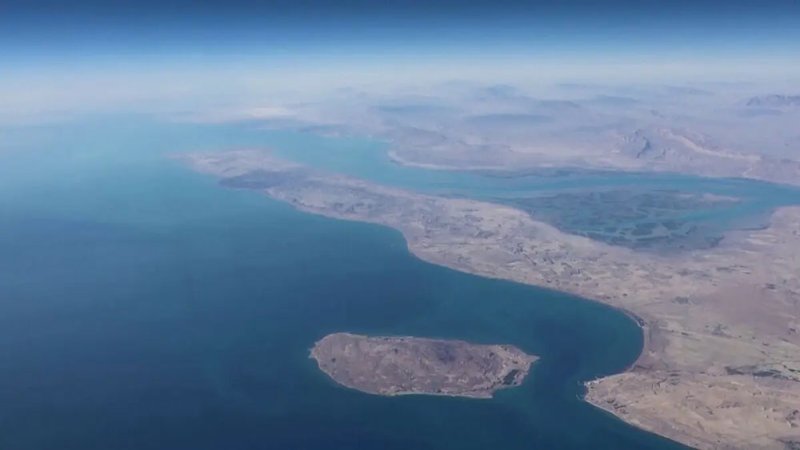 إيران تواصل تصدير النفط إلى الصين عبر مضيق هرمز برغم الحرب