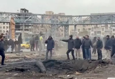 13 يوماً من الحرب.. إسرائيل تضرب أصفهان وصفارات تدوي بتل أبيب