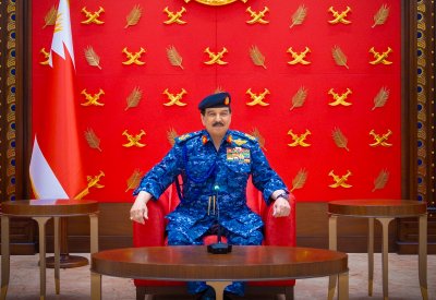 جلالة الملك المعظم القائد الأعلى للقوات المسلحة يتفضل بزيارة إلى وزارة الداخلية