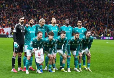 سلوت: لا يمكن التنبؤ بمصير ليفربول هذا الموسم