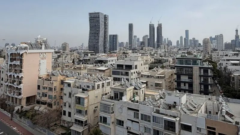 الجيش الإسرائيلي: اعتراض صاروخ إيراني وصفارات الإنذار تدوي في إيلات
