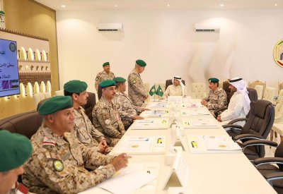 البديوي يزور مقر القيادة العسكرية الموحدة ويشيد بجهود منتسبي القوات المسلحة بدول مجلس التعاون