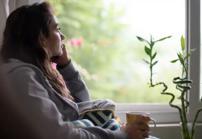 قلة الأصدقاء لديك قد يؤشر إلى ذكائك العالي.. العلم يفسر