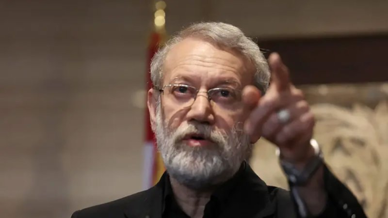 إسرائيل قتلت وصية المرشد.. تاريخ حافل لعلي لارجاني