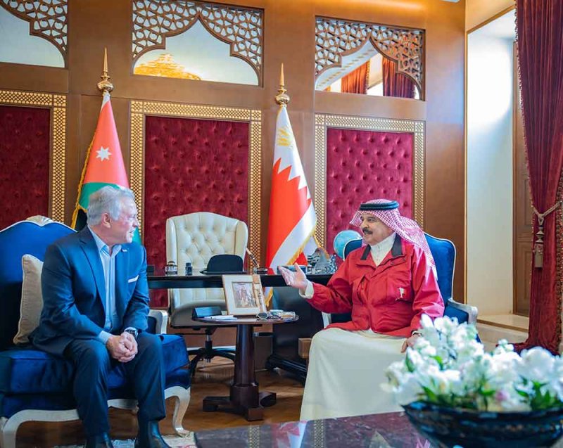 الملك المعظم يبحث مع العاهل الأردني الاعتداءات الإيرانية السافرة والمستمرة التي تستهدف دول المنطقة